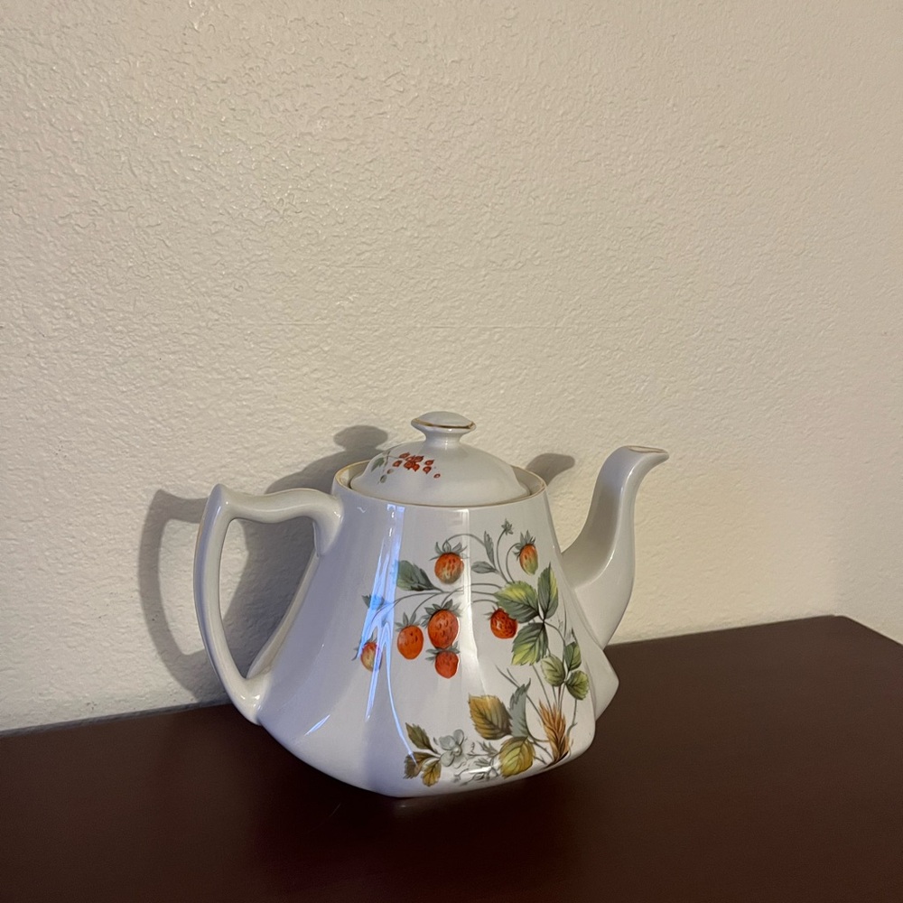 VTG old Foley James Kent tea pot England